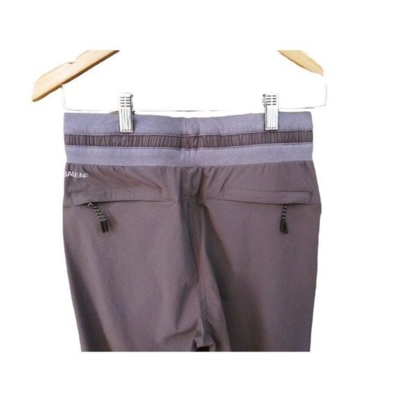 nwt Women's Grey Elastic Waist Lightweight Capris UPF 50+ - Picture 5 of 13